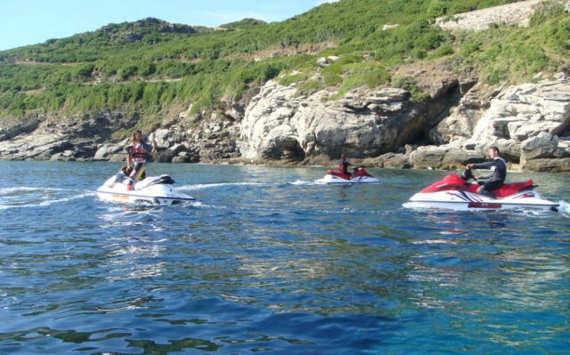  Wandern Sie mit dem Jetski in Haute Corse mit Waterfly Jet Ski